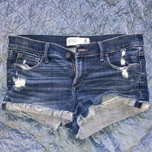 Abercrombie and Fitch low rise shorts